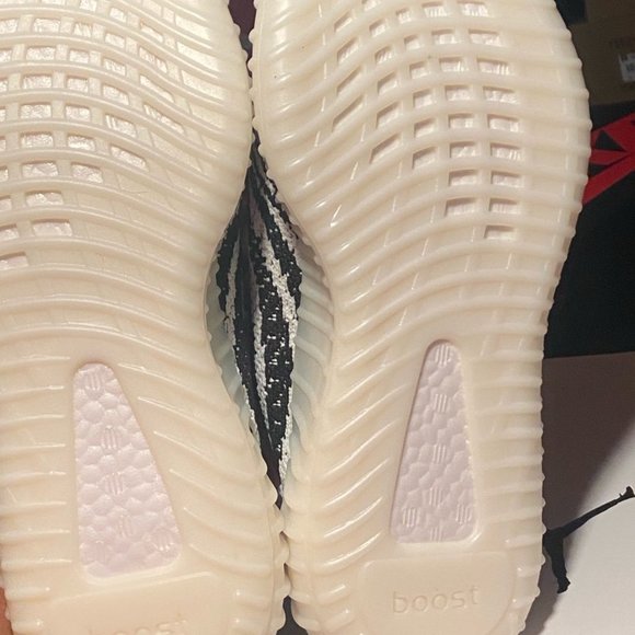 Yeezy Zebra size 7.5 new with tags without box main image 5